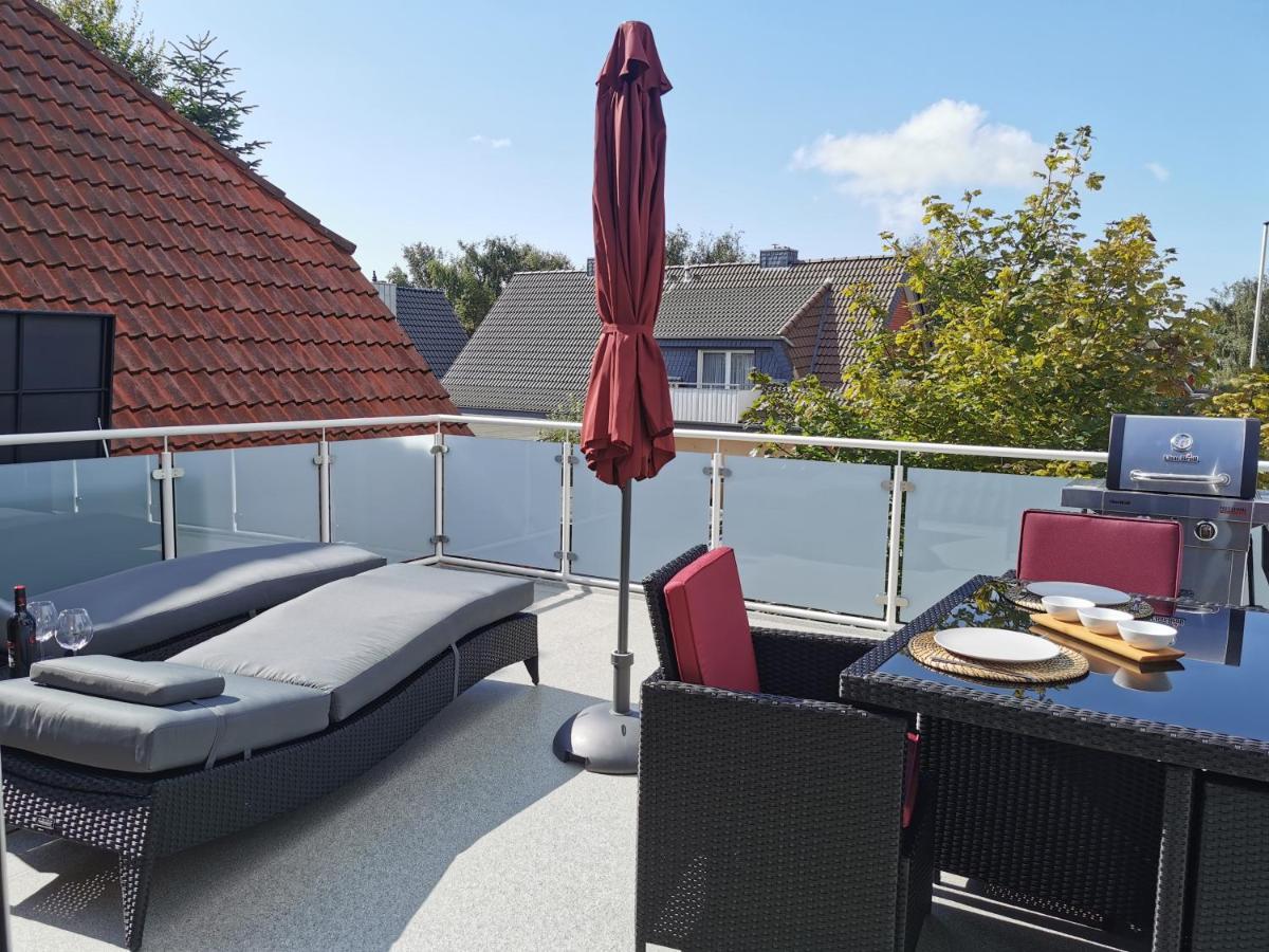 Moderne Wohnung Mit Privatpool Бюзум Экстерьер фото